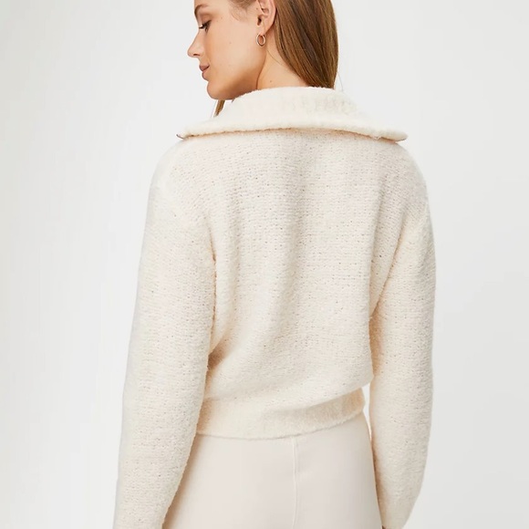 Aritzia Wilfred Free Gwyneth sweater - Picture 3 of 12